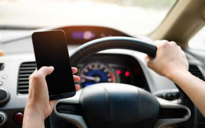 Le Code de la route sanctionne désormais l’usage en conduisant de tout appareil électronique doté d’un écran